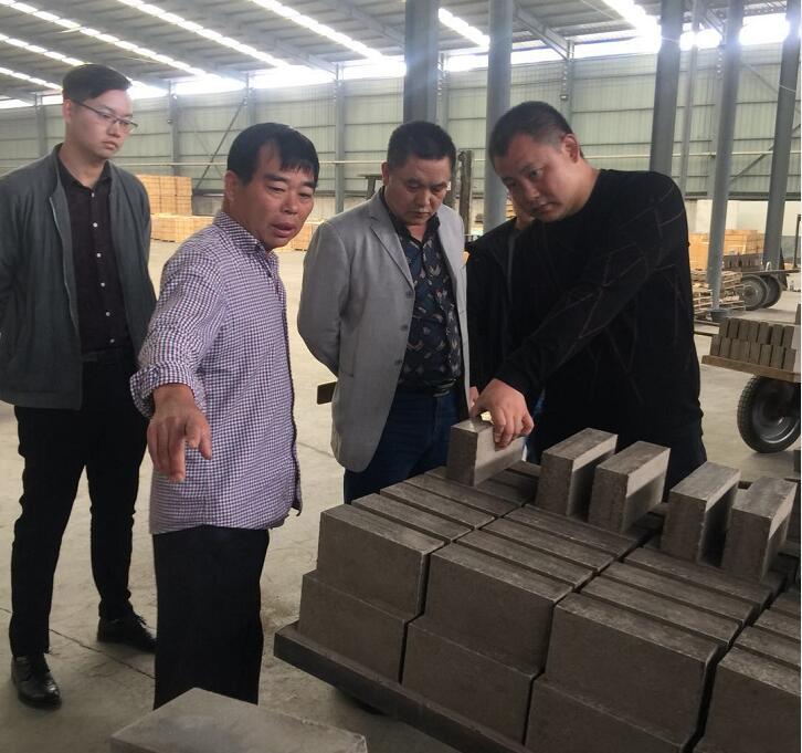 30噸熱解爐萬能弧耐火磚設(shè)計(jì)砌筑方法